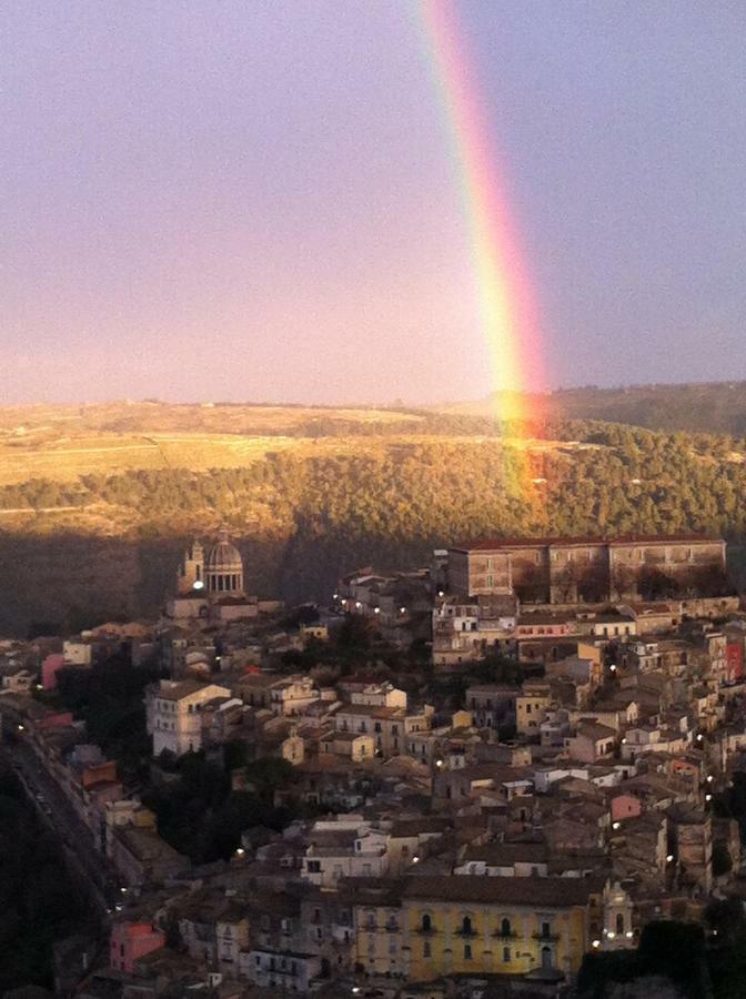לינה וארוחת בוקר רגוזה La Chiave Di Volta מראה חיצוני תמונה